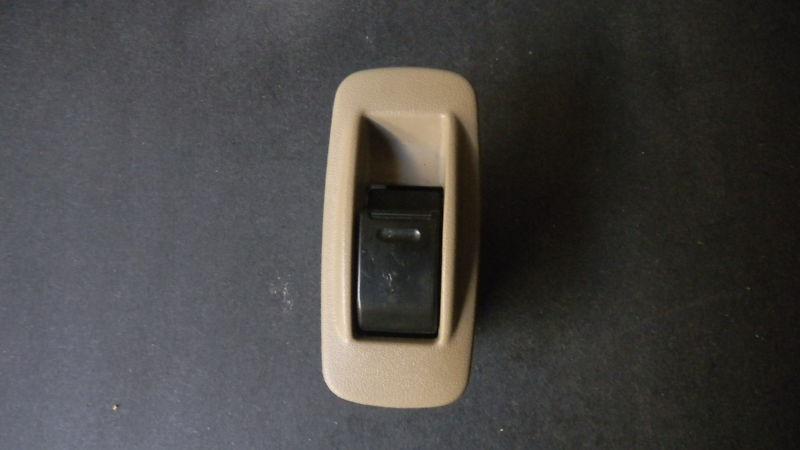 Toyota corolla prizm rear door lh=rh window switch 