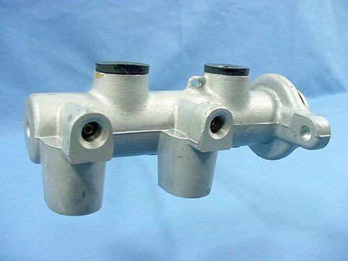 New bendix 12467 brake master cylinder 90 91 92 93 geo storm sunfire rear drum