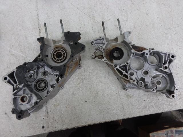 1974 suzuki ts185 ts 185 engine motor crankcase crank cases