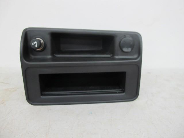 2003-2006 chevy silverado tahoe suburban avalanche center console trim bezel