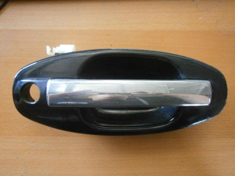 01-05 hyundai santa fe rh door handle oem