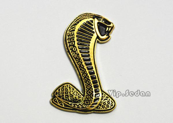 Golden metal crystals eye viper side trunk sticker emblem mustang cobra badges