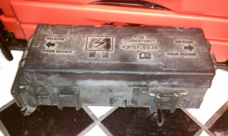 2000 ford taurus main fuse box underhood relay center 12279