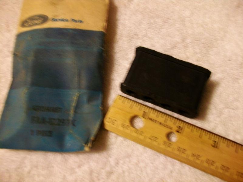 Ford nos grommet separator   faa-12297-c