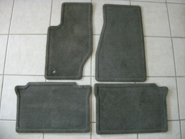 05 jeep grand cherokee factory carpet floor mats