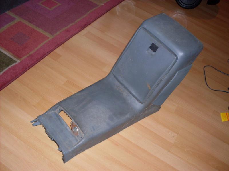 1984 85 86 87 88 pontiac fiero gray console nice oem