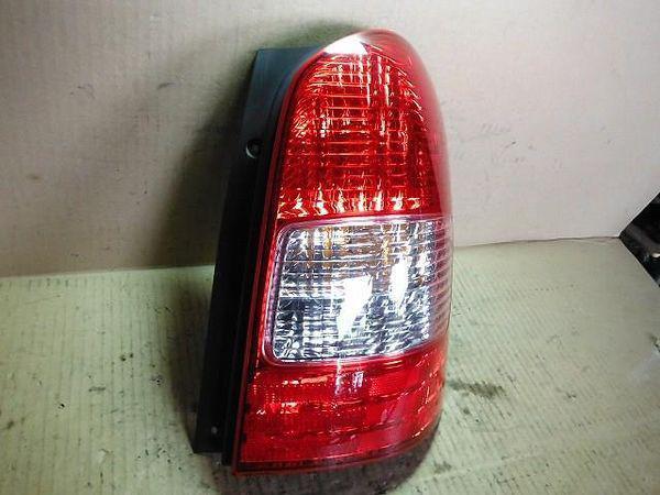 Mazda mpv 2001 rear right combination lamp [5215500]