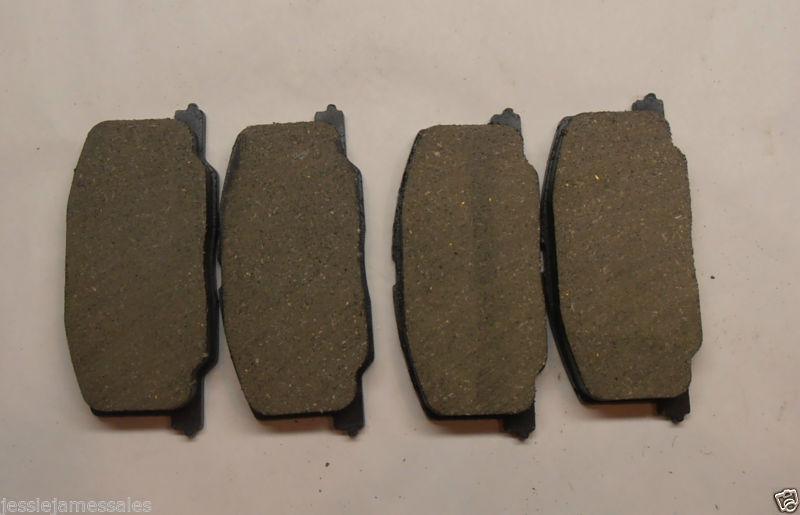 Beck arnley world parts 082-1334 front premium organic brake pads*new*