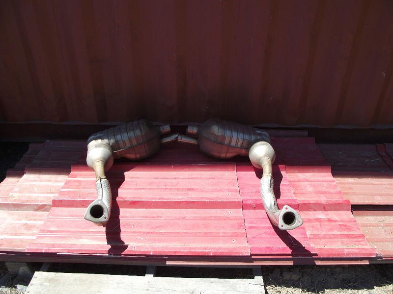 Good used porsche 987 exhaust muffler set