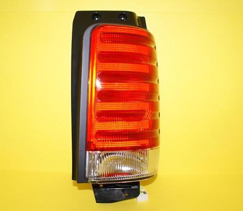 Dodge caravan 1991-95 rear tail light right +voyager