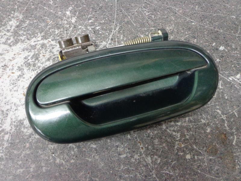 Ford expedition f150 green passenger door handle  97-02