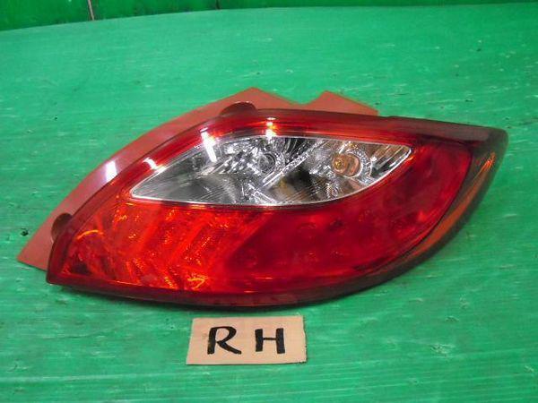 Mazda demio 2011 rear right combination lamp [0515500]