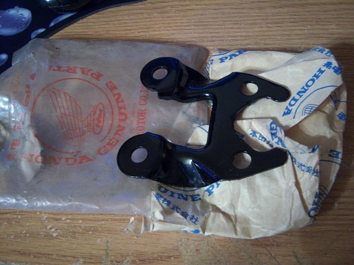 Honda nos sl70 speedometer bracket brace stay 37315-118-770b nice ! rare 1973 73