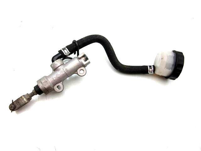 04 05 zx-10r zx10r rear brake master cylinder