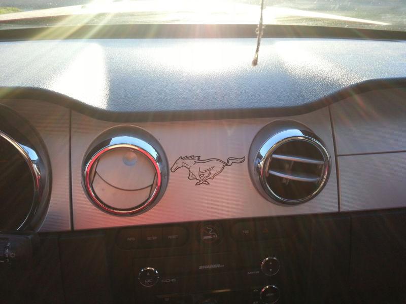 2005-2009 mustang dash pony outline decal 06 07 08