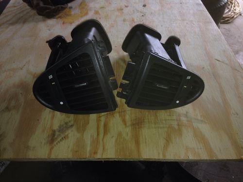 02 03 04 05 06 07 08 jaguar x-type 3.0 ac heat air vent. pair left and right