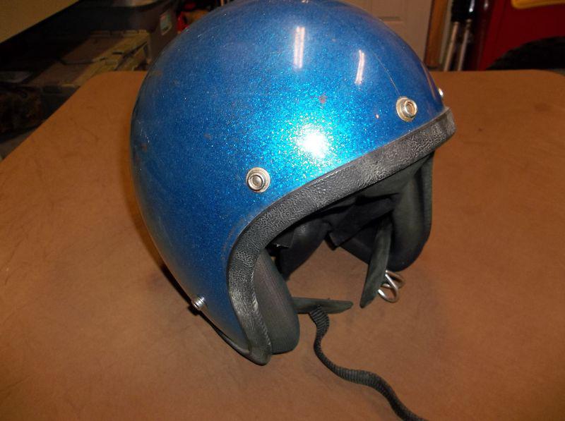 Vintage  70's ls-4150 size medium metal flake blue motorcycle snowmobile helmet