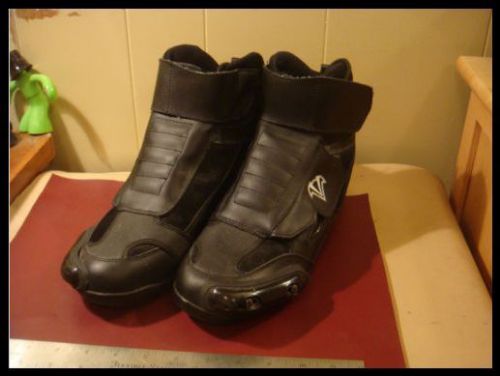 Vega merge motorcycle leather street shoes boots with sliders size us 10