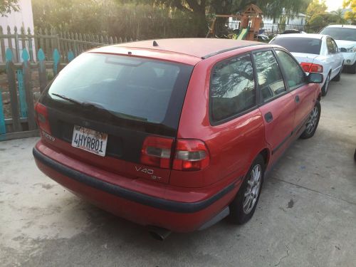 2000 volvo v40 right front door.