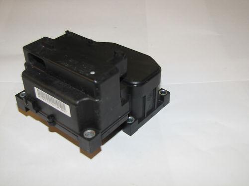 1999-2002 subaru forester abs module b0323 1920134 057