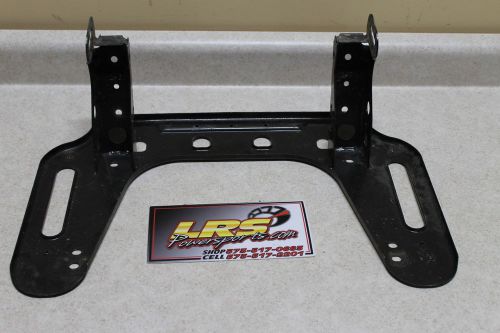 2004 polaris sportsman 700  efi front rack support bumper bracket