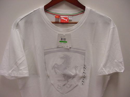*ferrari/puma*white*s/s t-shirt*shield on front*brand new w/tags*men&#039;s large