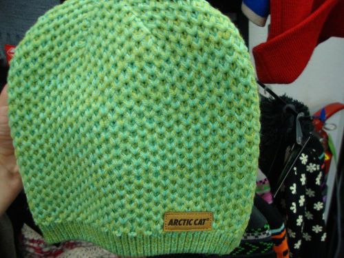 Brand new women&#039;s arctic cat green beanie ~ 5273-094