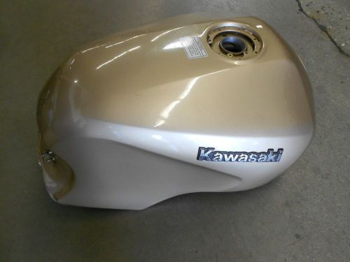 Oem kawasaki  zg1000 concours  fuel  gas petrol tank