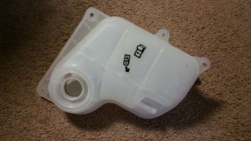 Coolant expansion tank 1998-2001 audi a4 a6 hella 8d0121403l new with sensor