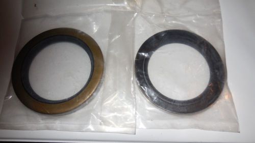 Jeep willys cj 45-64 hub seals pair