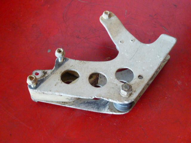 1982 suzuki rm125 chain guide