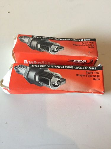 Lot of 2 autolite copper core 765 spark plugs