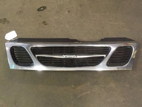 01 saab 9-5 grille with emblem chrome oem 1603004 b23