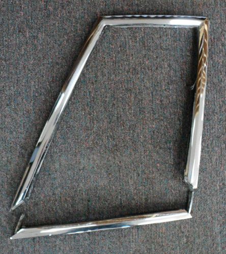 1967-1973 maserati ghibli side left rear quarter window frame only nice conditio