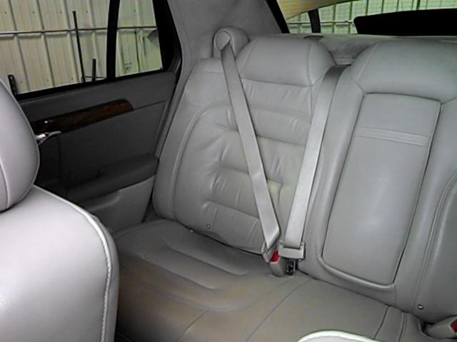 2003 cadillac deville rear seat belt & retractor only rh passenger tan
