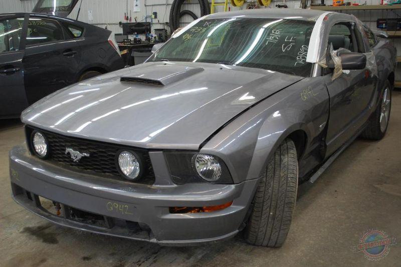 Taillight mustang 1051505 05 06 07 08 09 assy lft