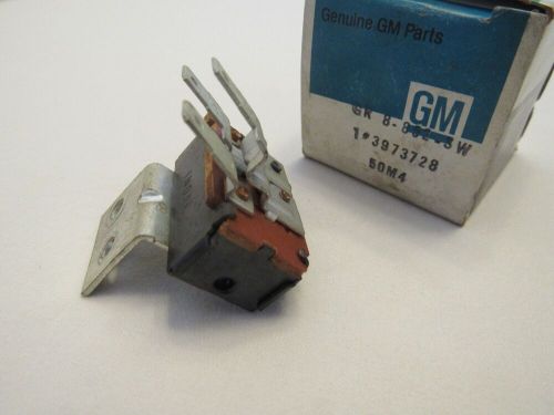 Nos 1969-74 chevy camaro nova heater a/c blower lower control switch gm 3973728