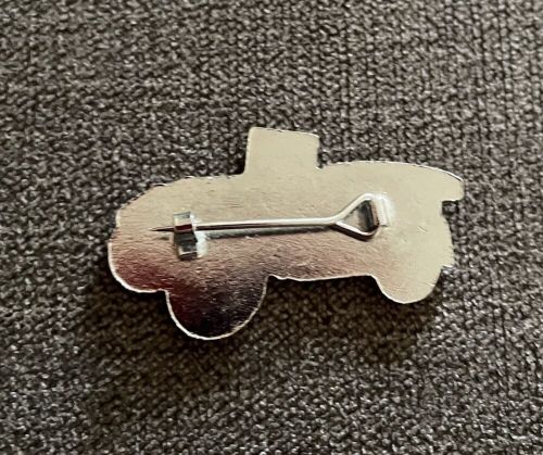 Classic car pin badge lapel pin - automobile, classic car