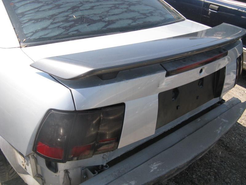 01 02 03 04 ford mustang trunk lid silver w/ spoiler wing