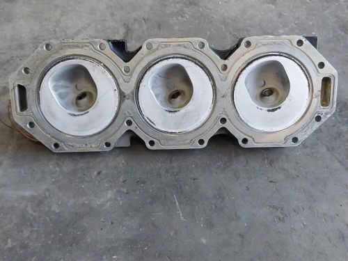 Mercury 200 225 optimax dfi two-stroke port side cylinder head 903-850275-c4