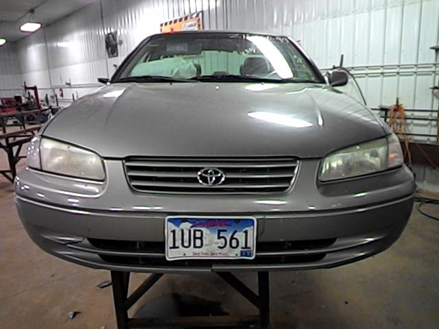 1999 toyota camry hood