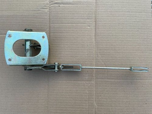 77-78 datsun 280z parking emergency ebrake hand brake linkage mount bracket 240z