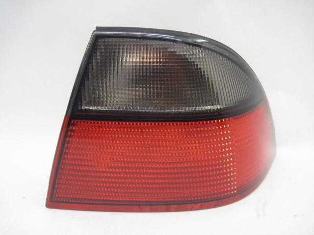 Tail light saab 9-5 1999 99 2000 00 2001 01 right