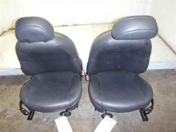 Bmw mini cooper oem pair vinyl manual black front seats