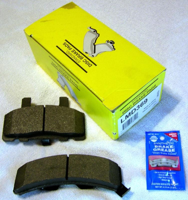 New standard brake disc brake pads lmd369 cadillac chevrolet dodge gmc + grease