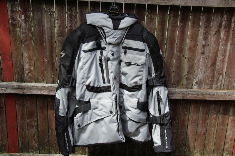 Scorpion commander jacket size 50