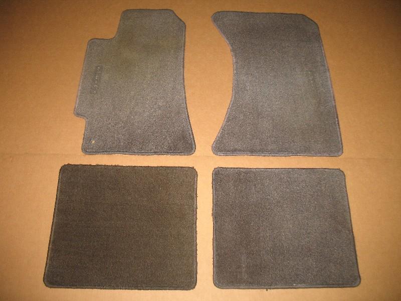 2000 2001 2002 2003 2004 subaru legacy gt sedan gray floor mats oem factory set 