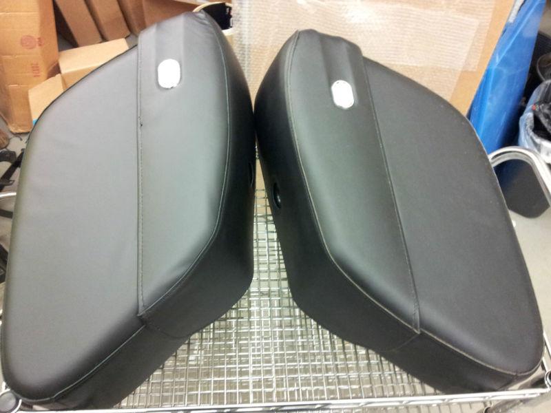 Harley davidson rigid leather sportster saddlebags (53050-04d)
