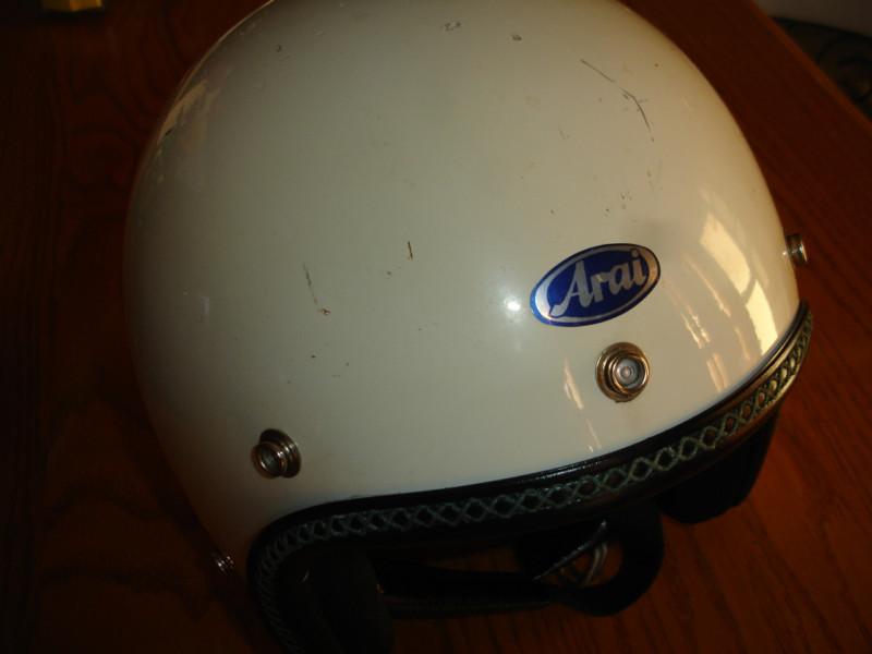 Arai motorcycle helmet size a 6 5/8    j-d80513-c5