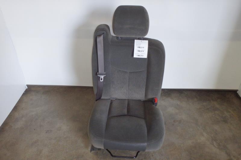 03 04 silverado 1500 passenger front seat gry-69i,cloth,manual- out of 40-20-40